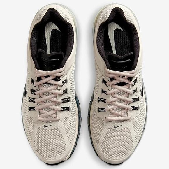 NWT Nike Air Max 2013 Men’s Shoes Desert Sand/Metallic Silver/Black Size 13 - Picture 2 of 4